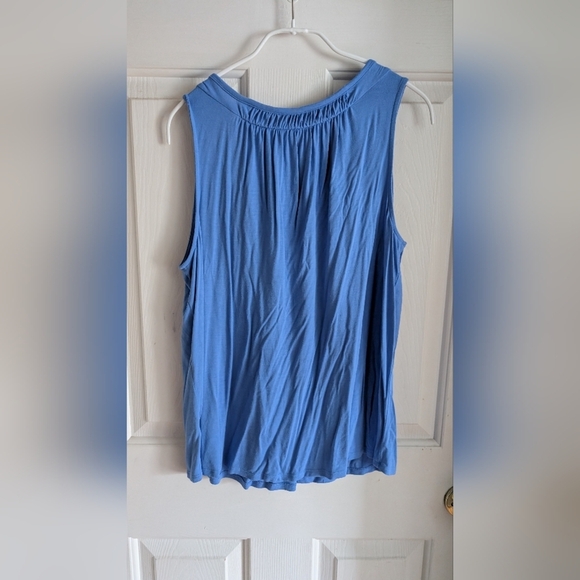 Simply Vera Vera Wang Women's Shirred Neck Neck Tank Top Beatrix Blue Size M EUC - Picture 9 of 10